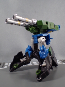 Transformers Robot in Disguise Combiner Force Warrior Class Blast Wave (10)
