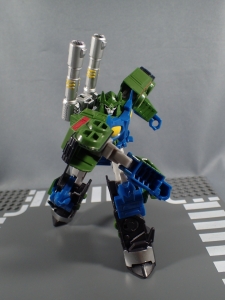Transformers Robot in Disguise Combiner Force Warrior Class Blast Wave (22)