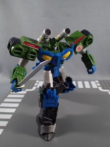 Transformers Robot in Disguise Combiner Force Warrior Class Blast Wave (29)