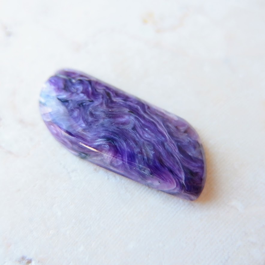 チャロアイト Love &Purple ロシア産 32mm/ ルース・カボション - 天然石・パワーストーンのルース、クリスタル、原石、鉱物