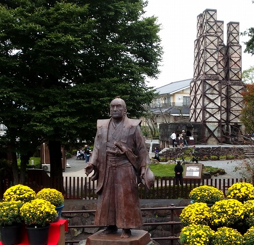 161023韮山反射炉と江川太郎左衛門像