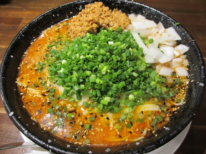 吉風赤道　ﾆﾗ担々麺