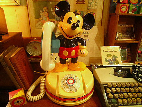 レトロなミッキーマウス電話機 - [Sold Out]過去の販売商品