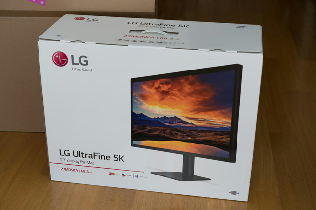LG_UltraFine_5K_Display_01.jpg